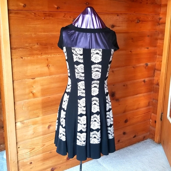 Joseph Ribkoff short sleeved dress - Picture 1 of 4